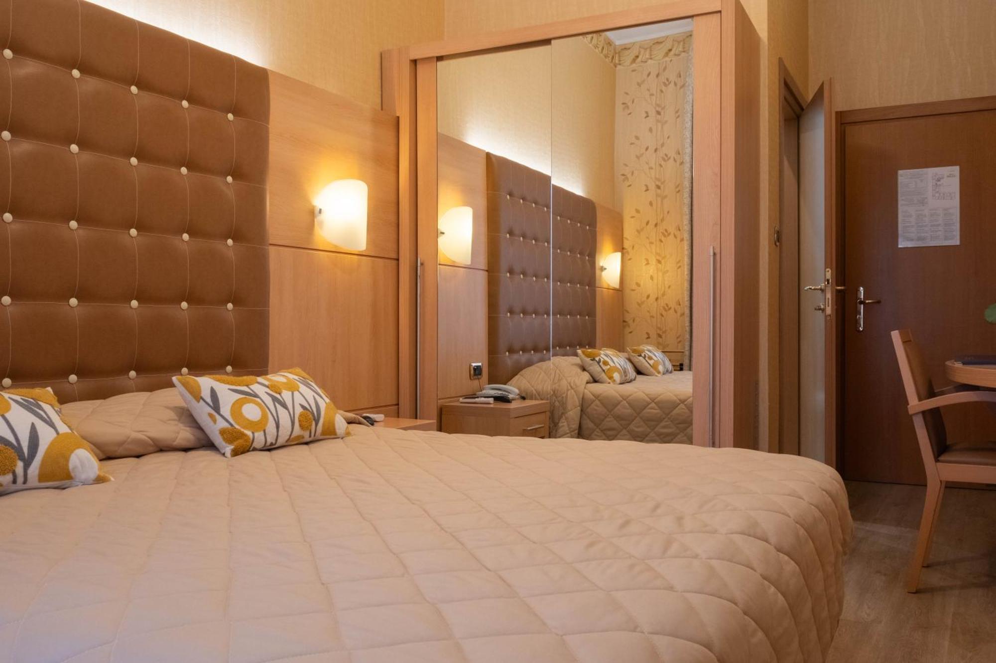 Hotel Vela D'Oro ***S 바르돌리노 외부 사진