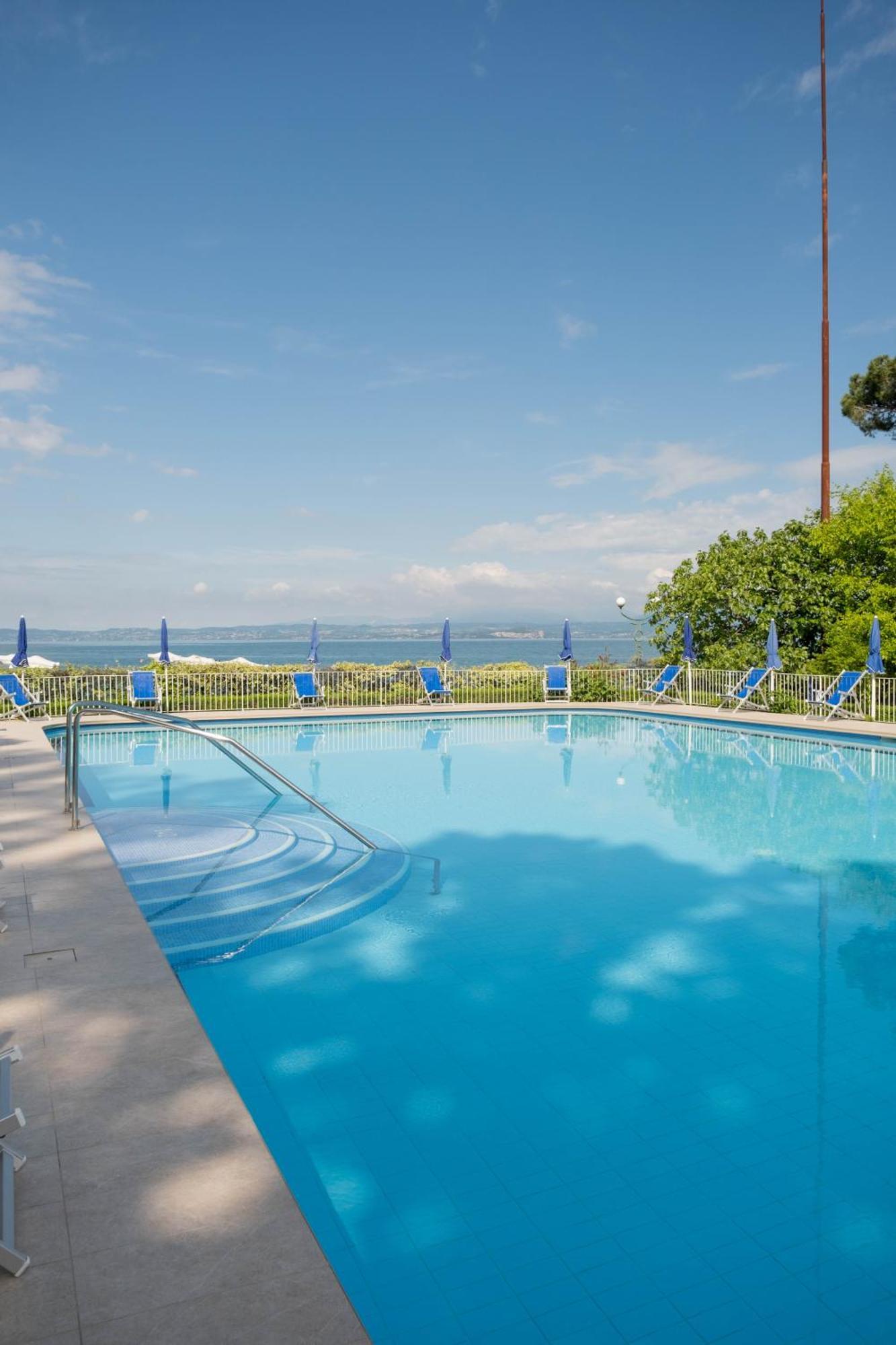 Hotel Vela D'Oro ***S 바르돌리노 외부 사진