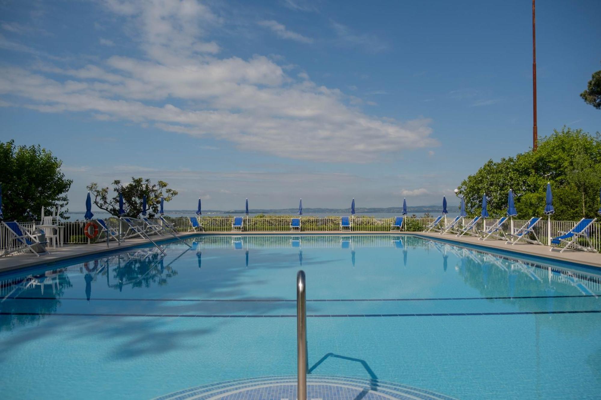 Hotel Vela D'Oro ***S 바르돌리노 외부 사진