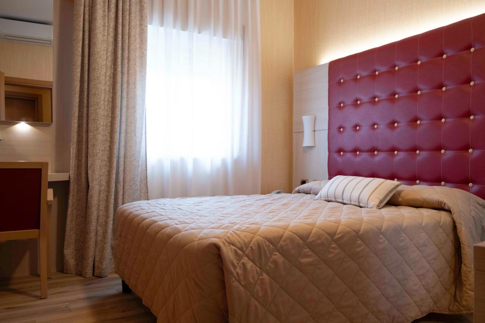 Hotel Vela D'Oro ***S 바르돌리노 외부 사진