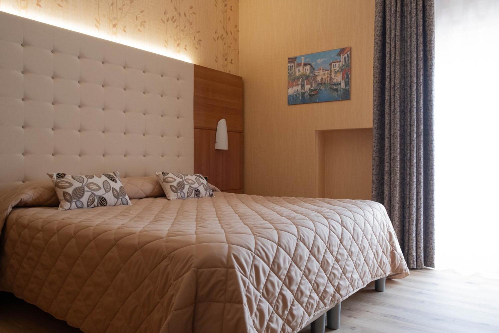 Hotel Vela D'Oro ***S 바르돌리노 외부 사진